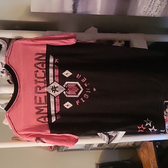 Pink & black American fighter shirt - Picture 2 of 2